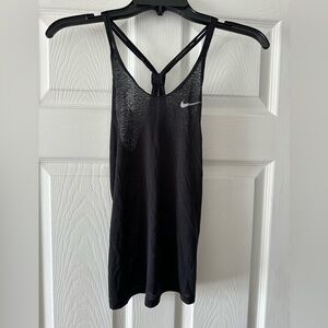 nike athletic tank top